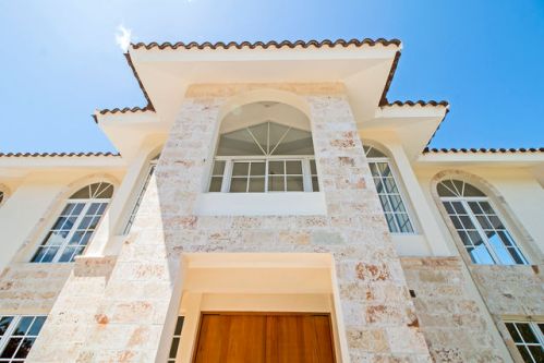 #17 Luxurious 7-Bedroom Ocean-View Villa in Sosua