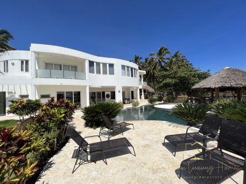#18 Modern beachfront mansion with 5 bedrooms for sale