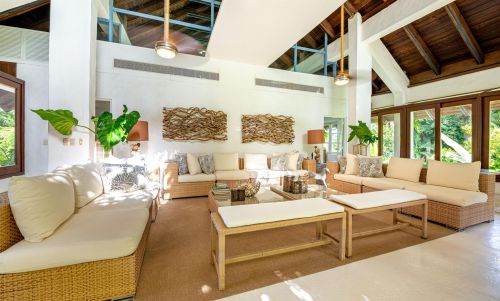 #14 Elegant 10-Bedroom Villa for Sale in Casa de Campo, La Romana – Timeless Caribbean Sophistication