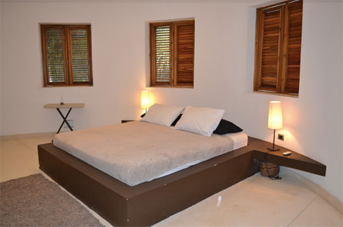 #16 Beautiful large beachfront villa with very good rental income