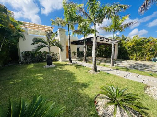 #14 Modern style villa with roof terrace and ocean view for sale