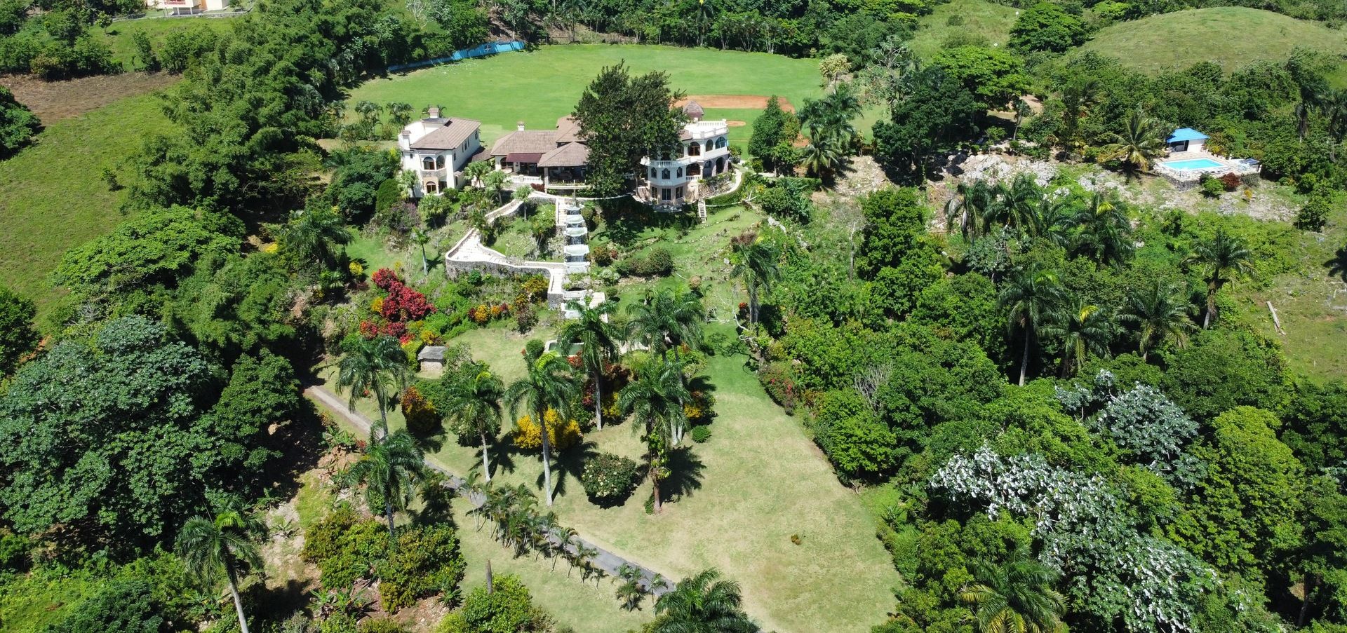 #0 Magnificent Oceanview Hilltop Estate 