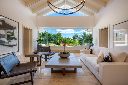 #14 Exquisite 8-Bedroom Mansion for Sale in Casa de Campo, La Romana – A Masterpiece of Luxury and Design