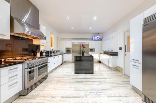 #17 Exquisite 8-Bedroom Mansion for Sale in Casa de Campo, La Romana – A Masterpiece of Luxury and Design