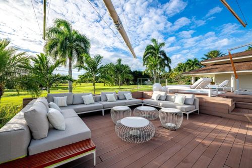 #16 Elegant 5-Bedroom Mansion for Sale in Casa de Campo, La Romana – Modern Luxury with Golf Course Views