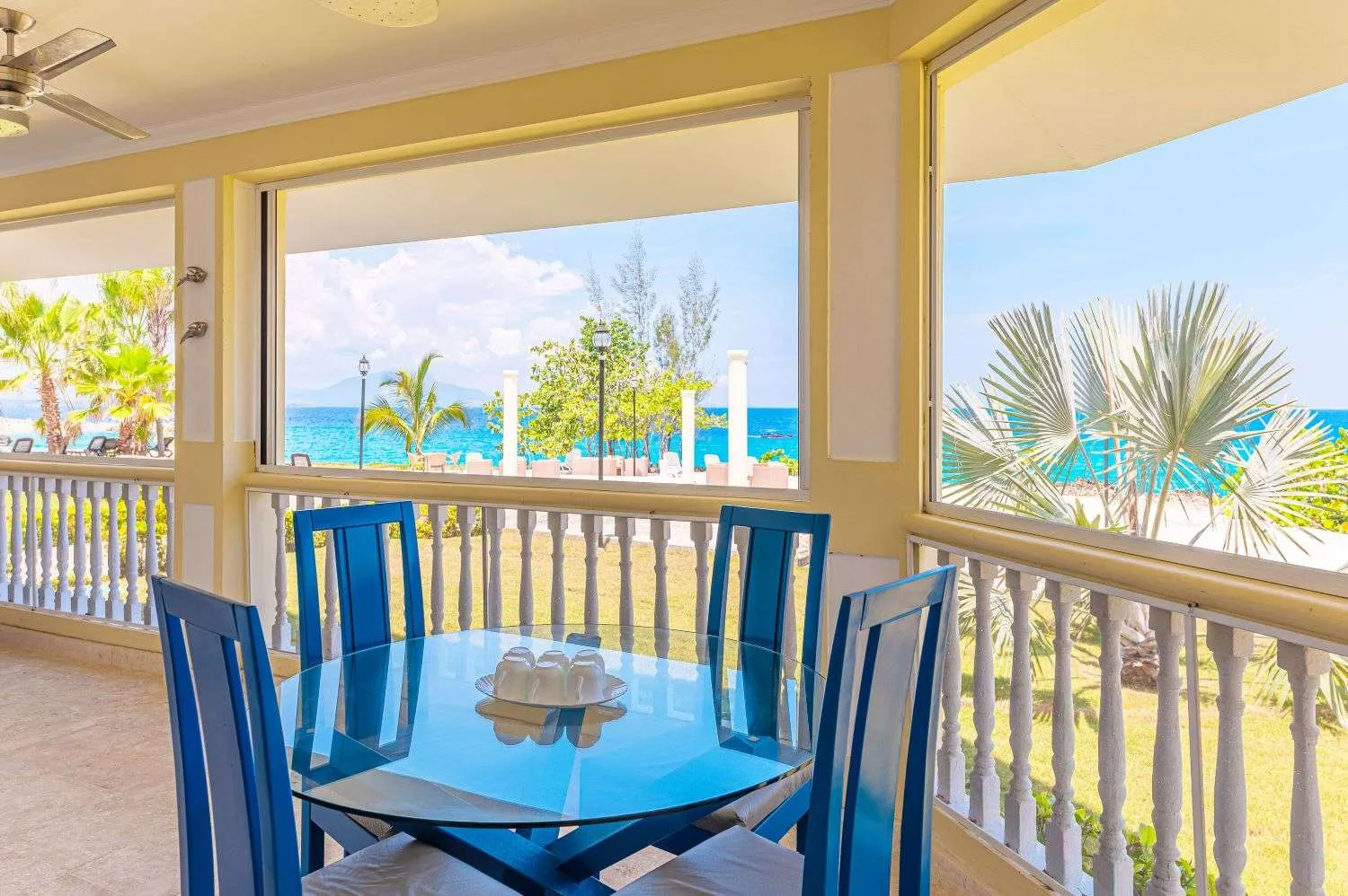 #2 Luxury Beachfront Apartment with 2 bedrooms in Sosua